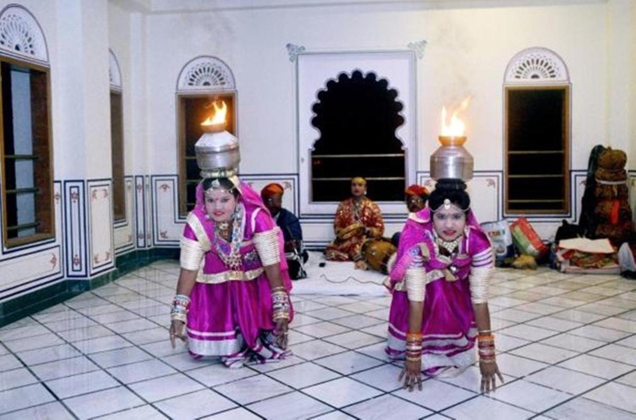 Отель Aaram Mahal By Pachar Group Удайпур Экстерьер фото